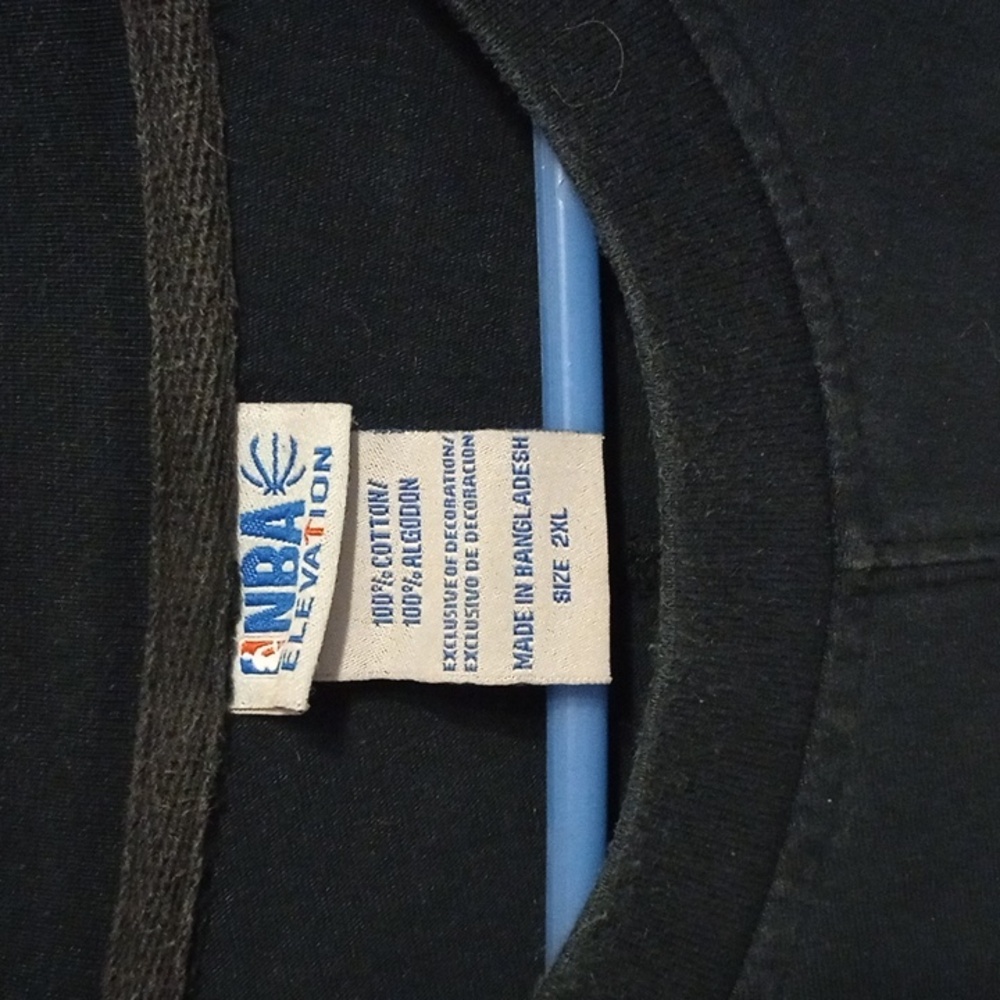 Man's shirt - Picture 3 of 4
